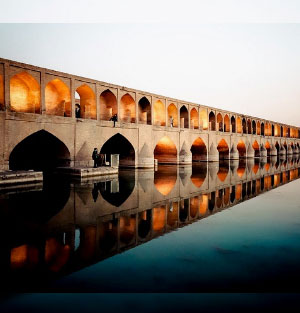 Trente-trois-pont-de-esfahan2